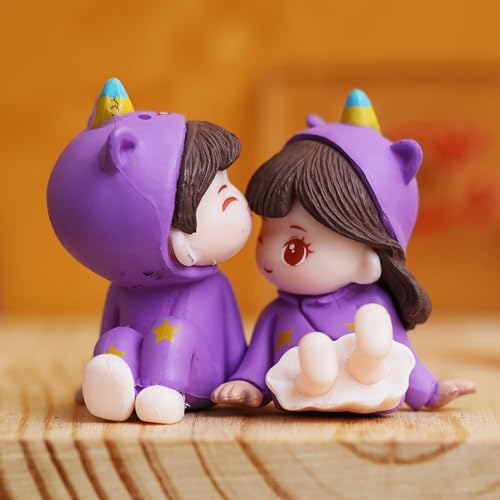 eCraftIndia Valentine Gift for Girlfriend Boyfriend| Purple Resin Miniature Cute Couple Statue Girl on Boy's Shoulder Decorative Showpiece Valentine Day Gift for Husband Wife|Valentine Decoration Item